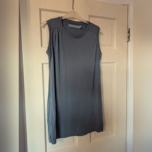 Ayrtight Dusty Blue Halo Sleeveless Side Vented Tunic Size S